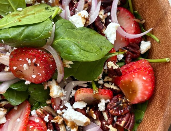 Strawberry Spinach Salad